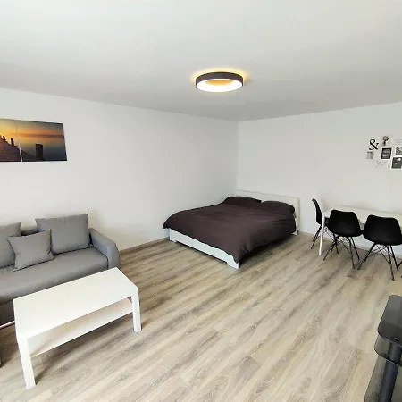 Snug Apartment In Koenigswinter With Terrace Apartamento Königswinter